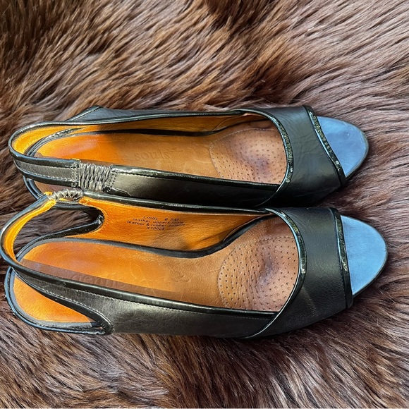 Gentle Souls by Kenneth Cole “Lindy” Heels - Picture 3 of 12